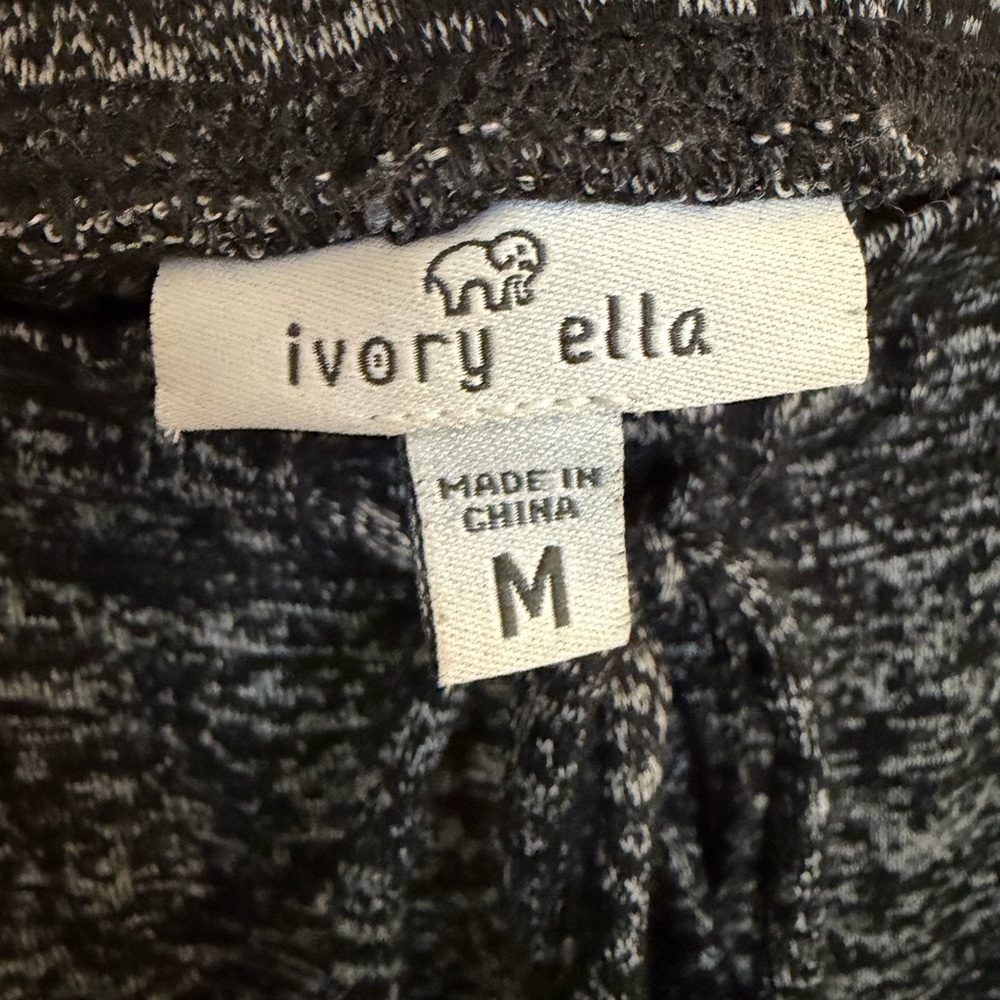 Ivory Ella Black and White Joggers - Picture 5 of 9